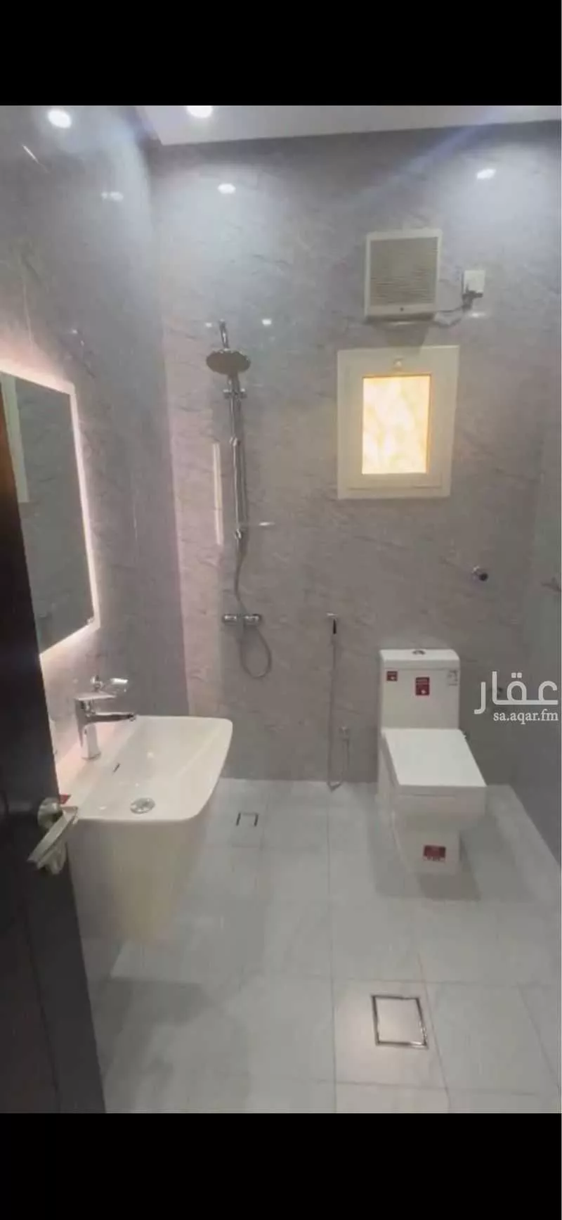 5 bedroom floor in Az Zomorod 19