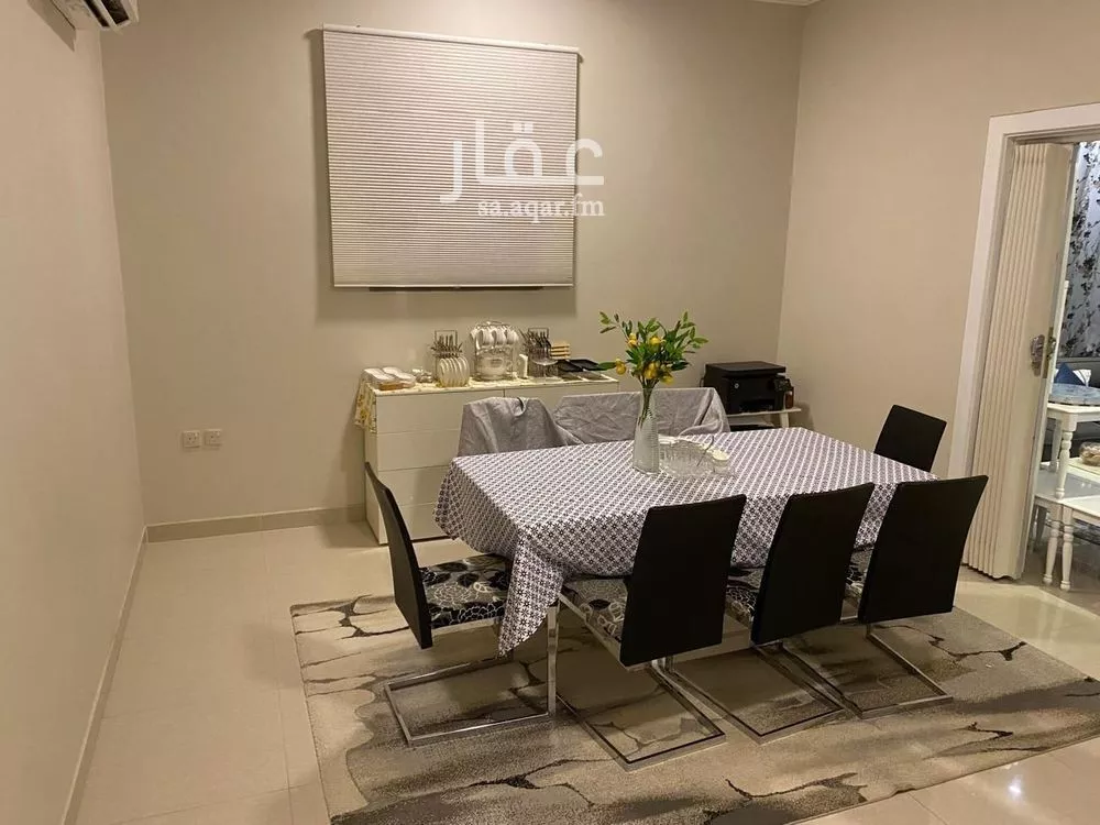 3 bedroom floor in Al Maseef 6