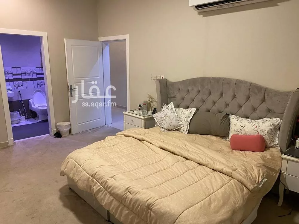 3 bedroom floor in Al Maseef 10