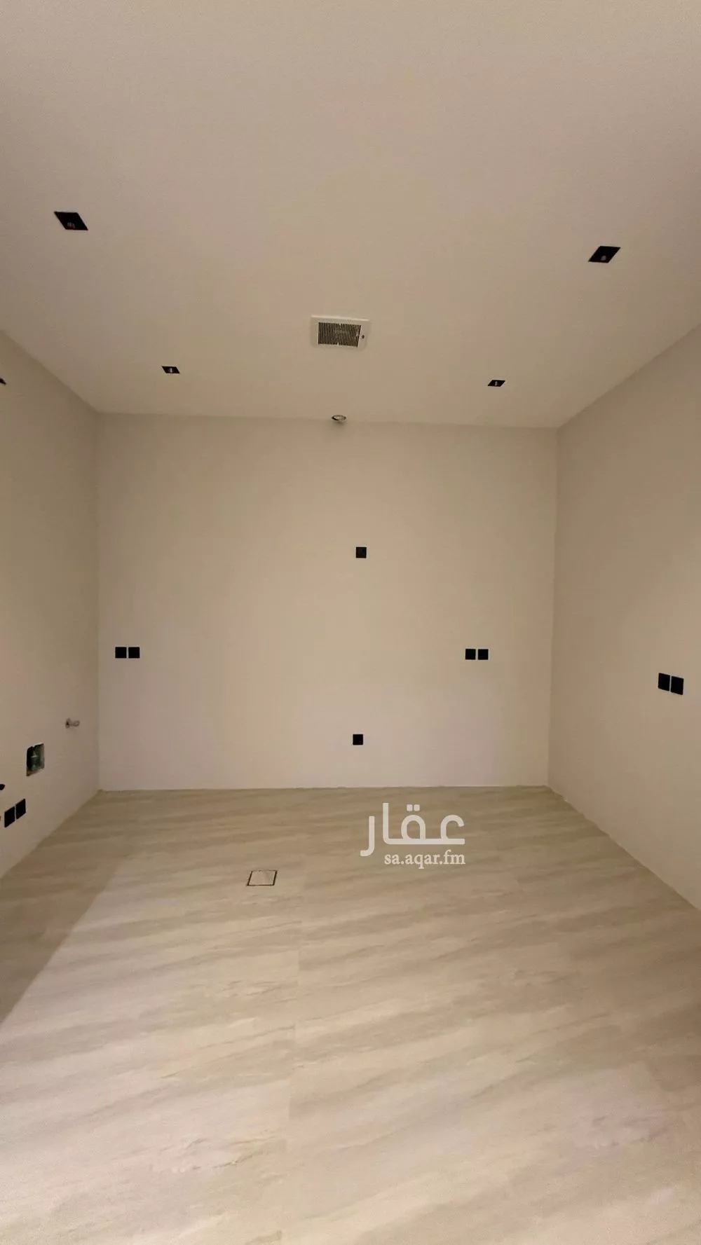 400 sqm building in Al Mahdiyyah 4