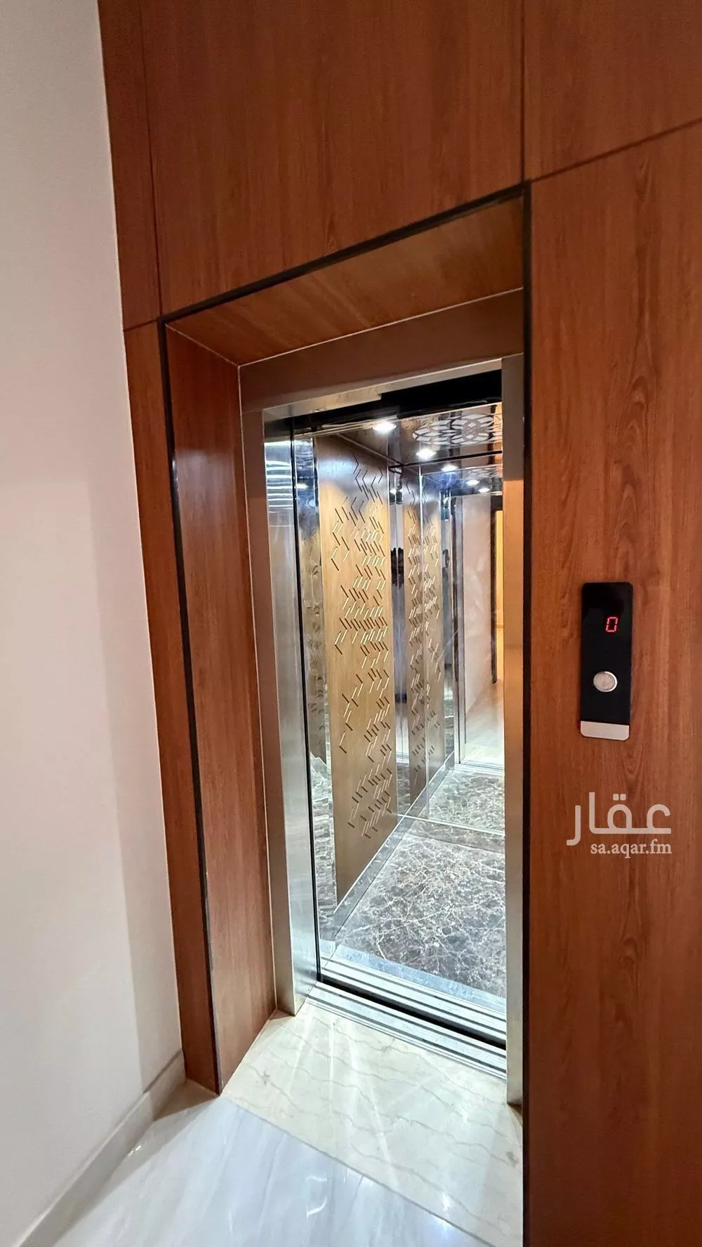 400 sqm building in Al Mahdiyyah 5