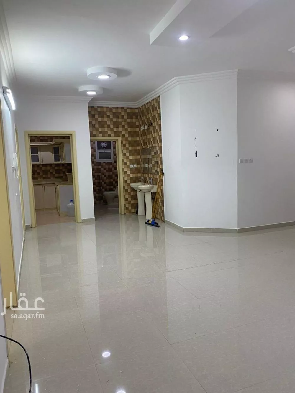 3 bedroom floor in Okaz 4