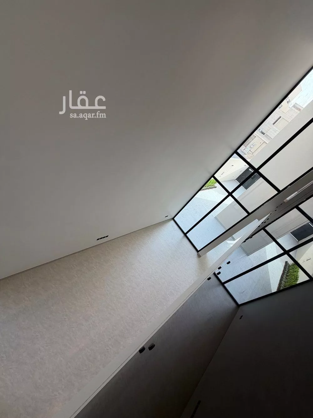 5 bedroom villa in Al Narjis 2