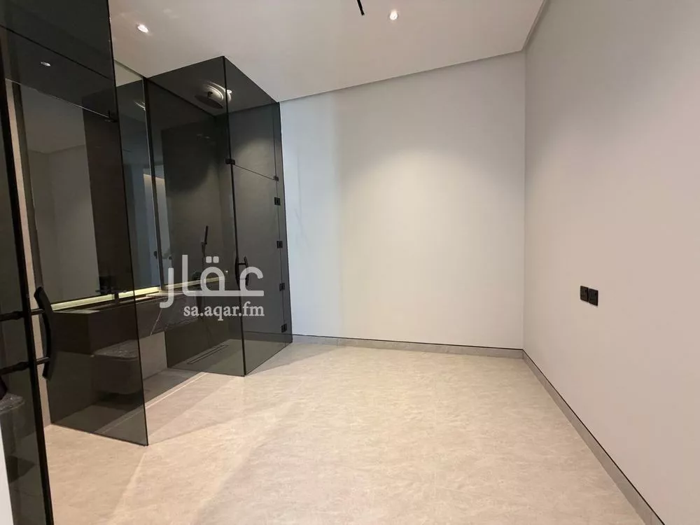5 bedroom villa in Al Narjis 11