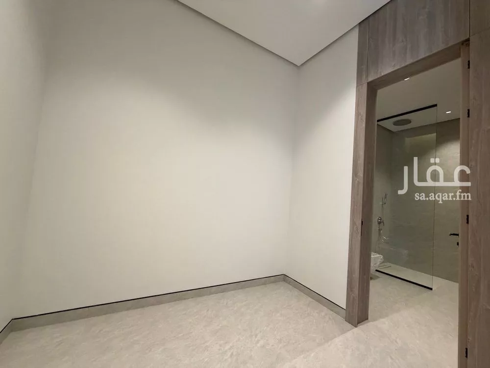 5 bedroom villa in Al Narjis 12