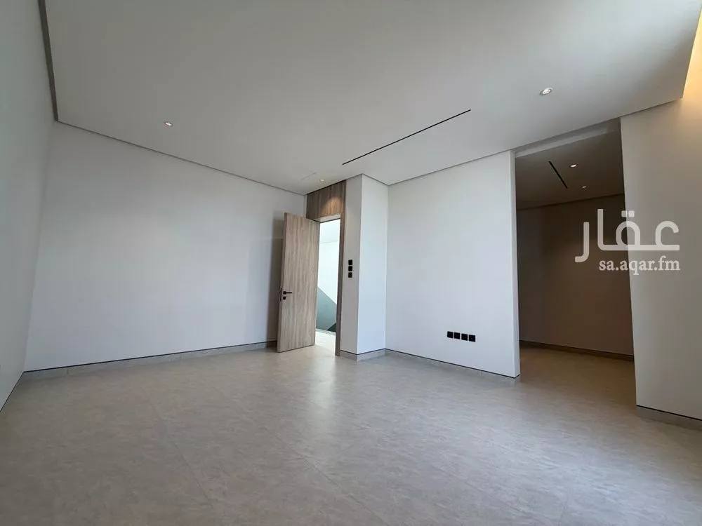 5 bedroom villa in Al Narjis 13