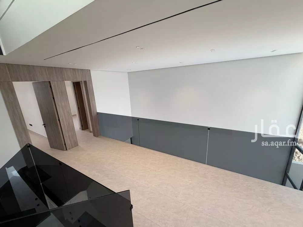 5 bedroom villa in Al Narjis 6