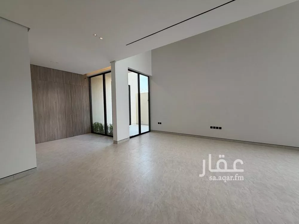 5 bedroom villa in Al Narjis 9