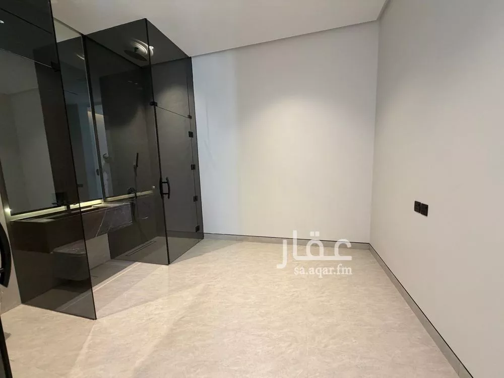 5 bedroom villa in Al Narjis 10