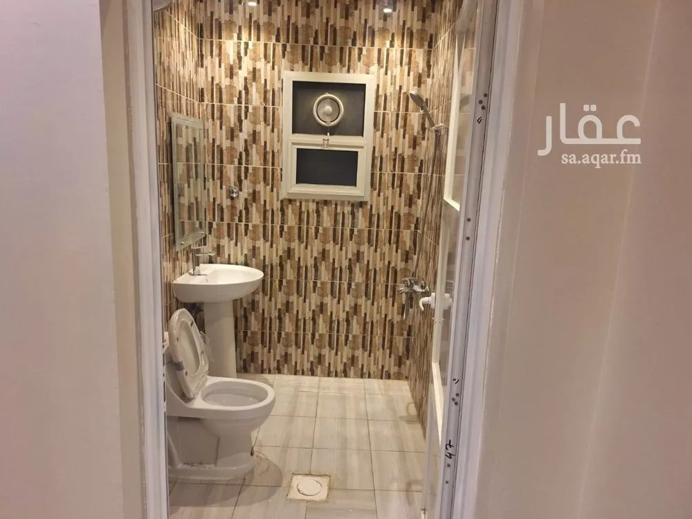 شقة 3 غرف في العارض 6