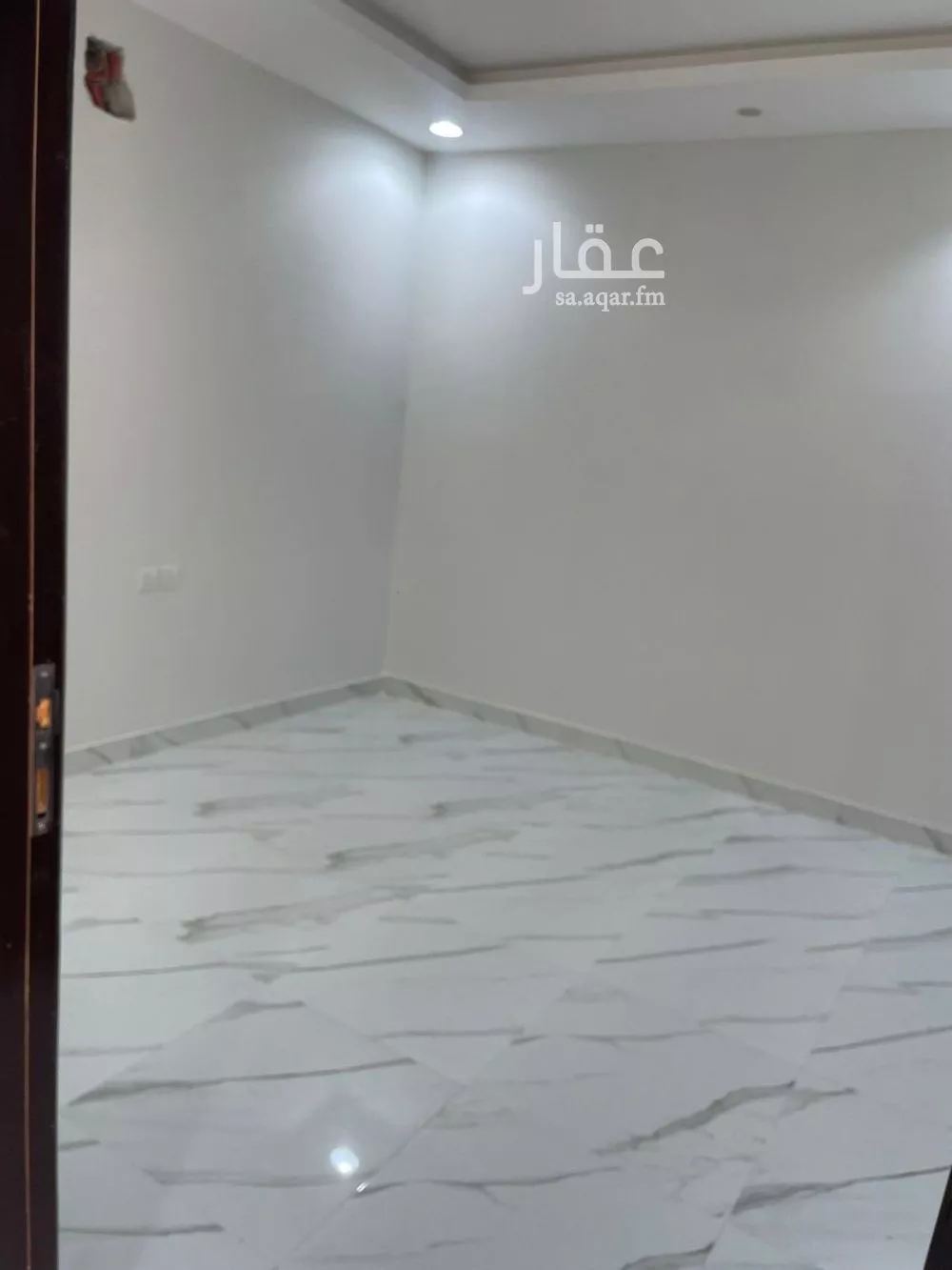 3 bedroom apartment in Al Hazm 7