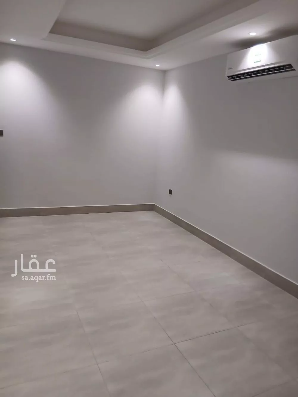 شقة 3 غرف في الملقا 7