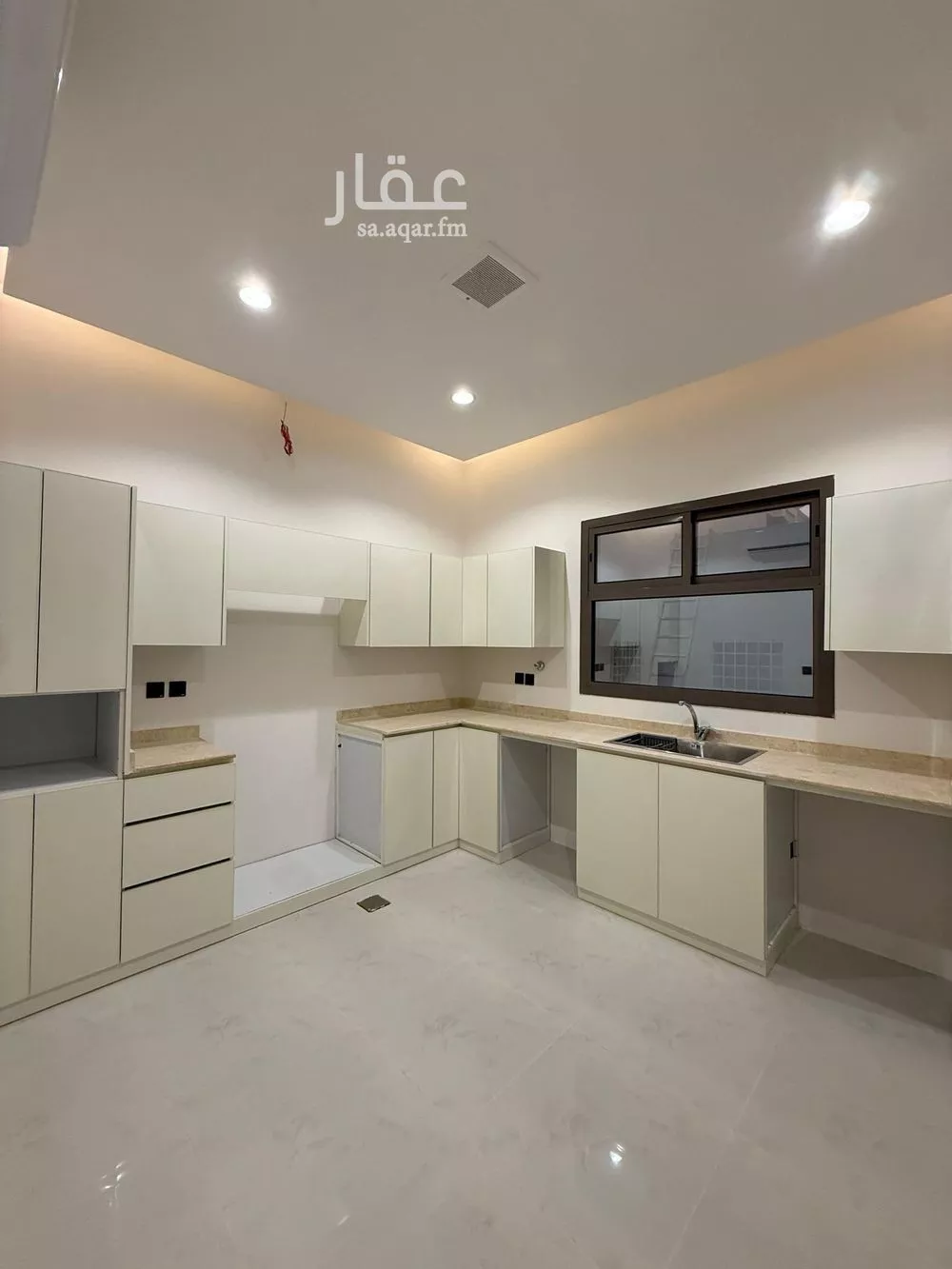 2 bedroom floor in Al Narjis 11
