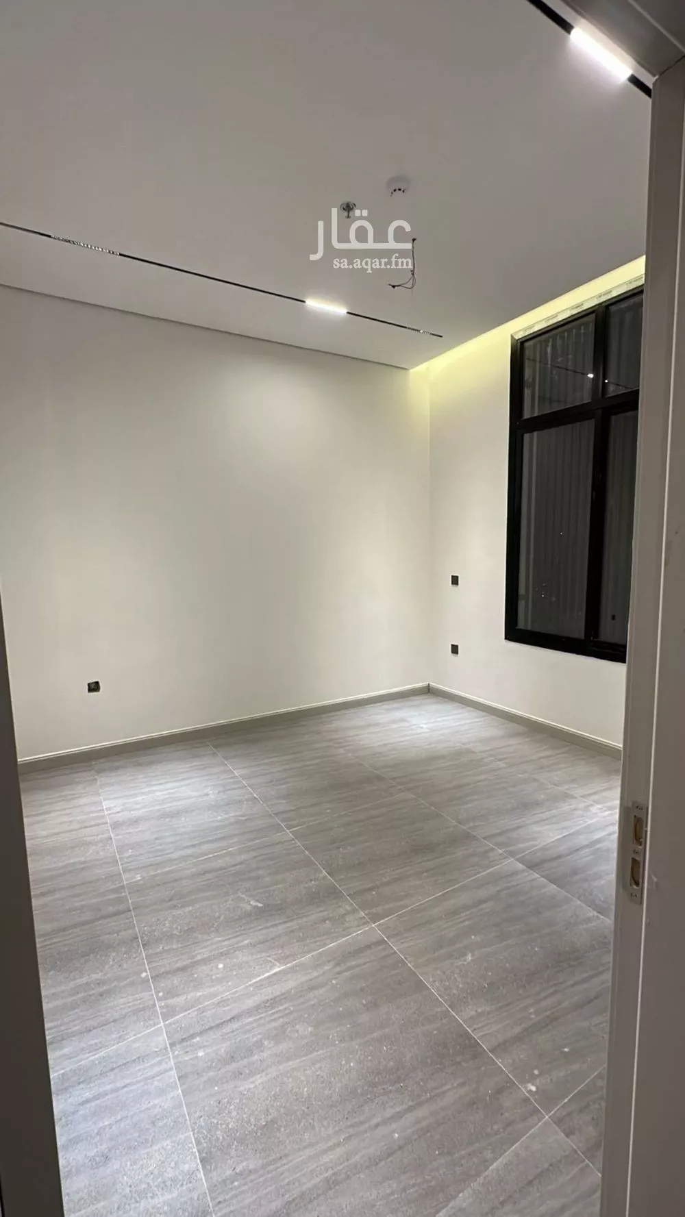 3 bedroom apartment in Al Rimal 6