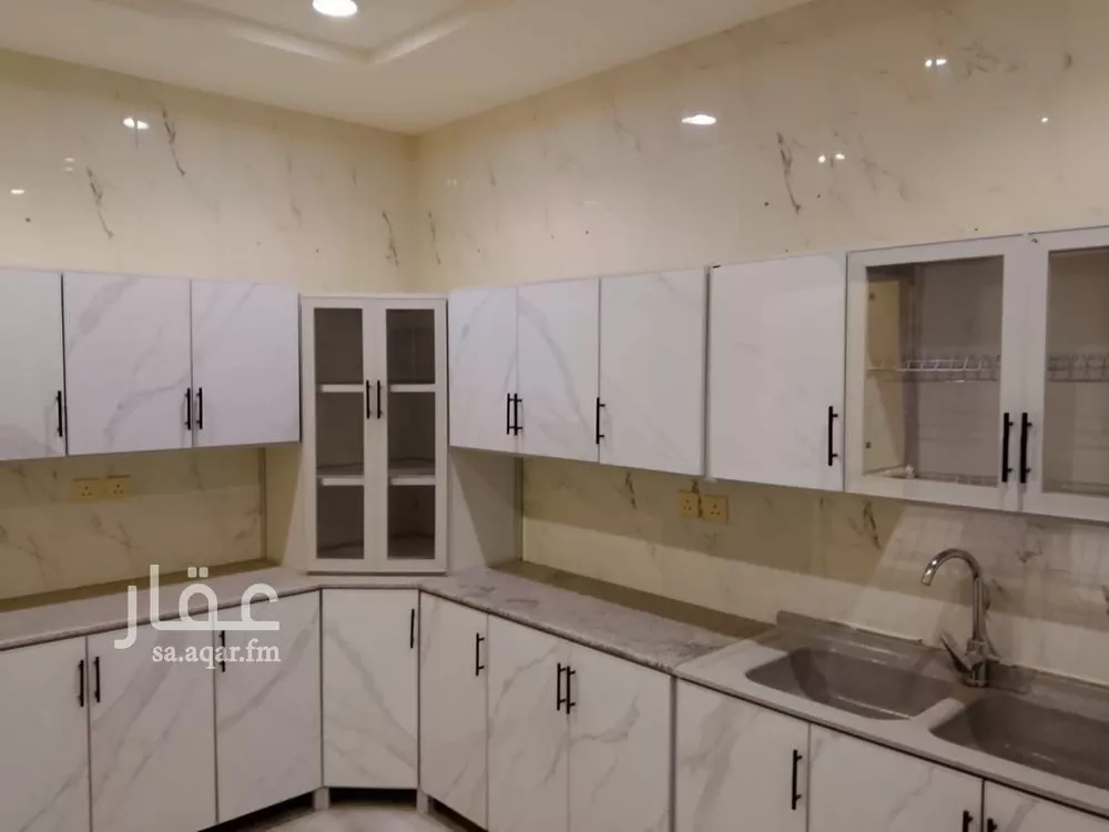 3 bedroom floor in Al Narjis 2