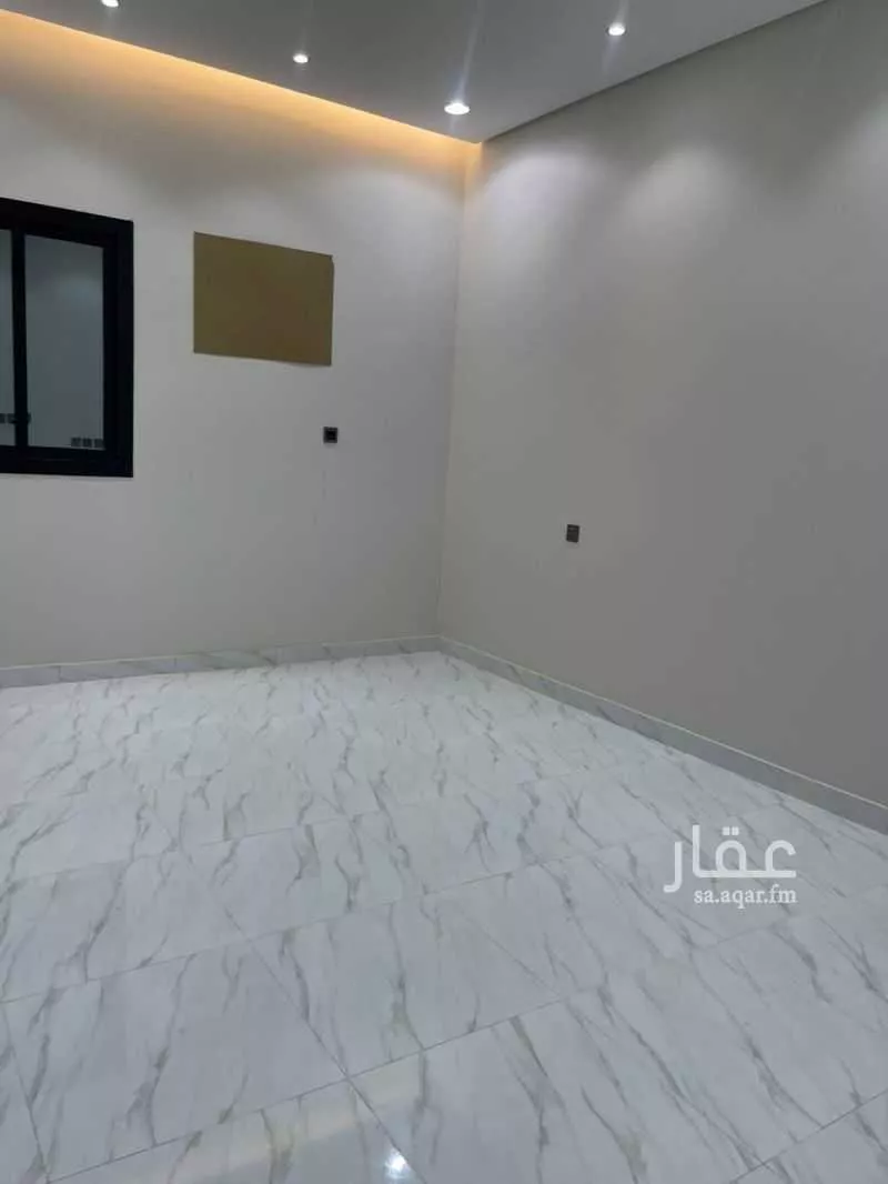 فيلا 5 غرف في القرينة 10