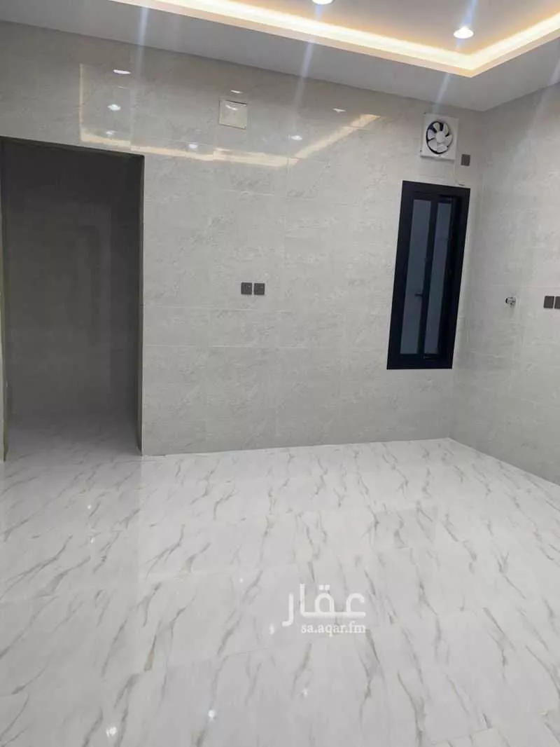 فيلا 5 غرف في القرينة 13