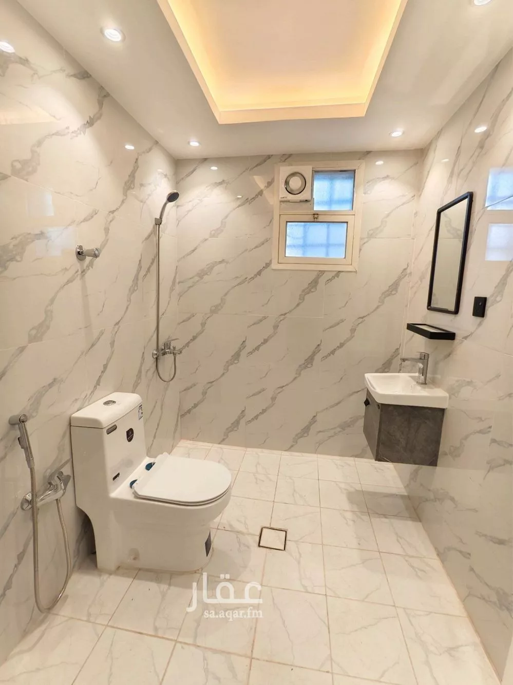 1 bedroom apartment in Ad Dhubbat 7