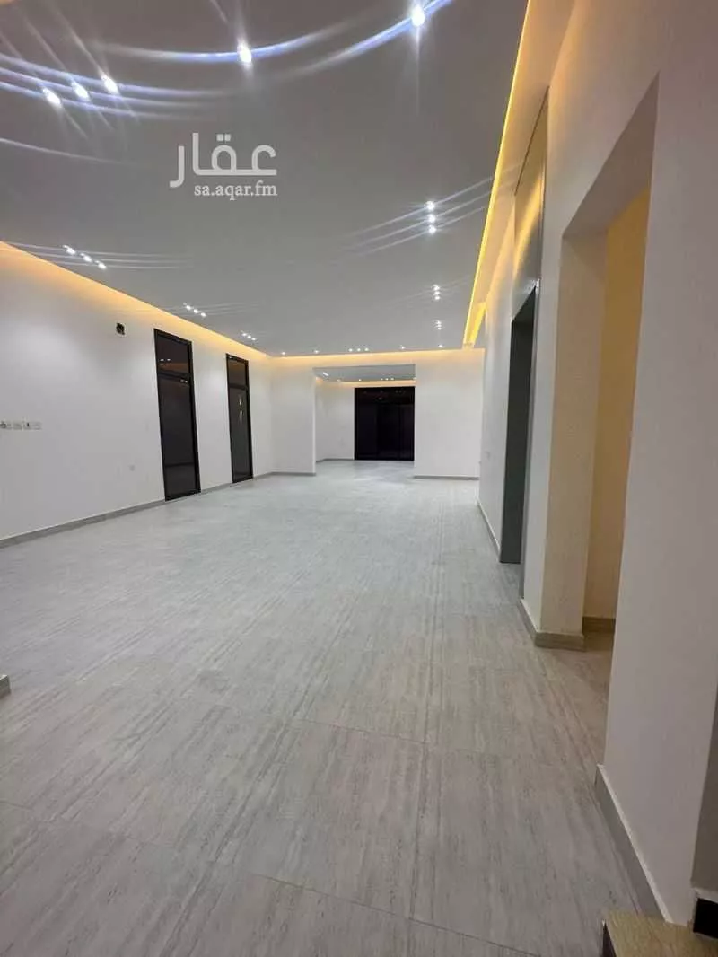 فيلا 7 غرف في الرمال 8