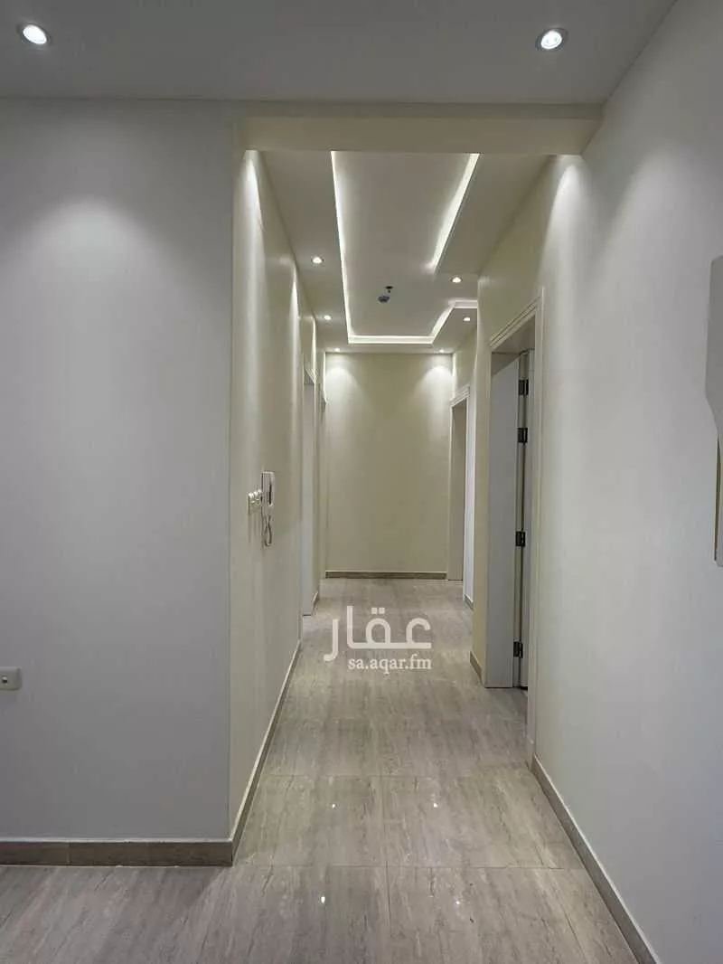 3 bedroom apartment in Dhahrat Namar 9