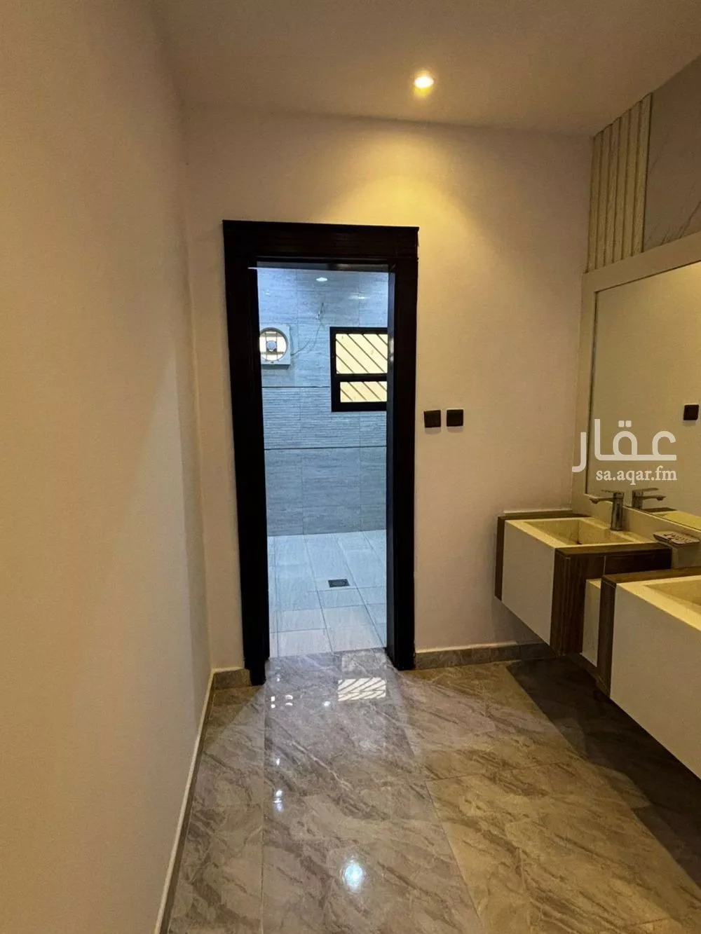 3 bedroom apartment in King Faisal 8