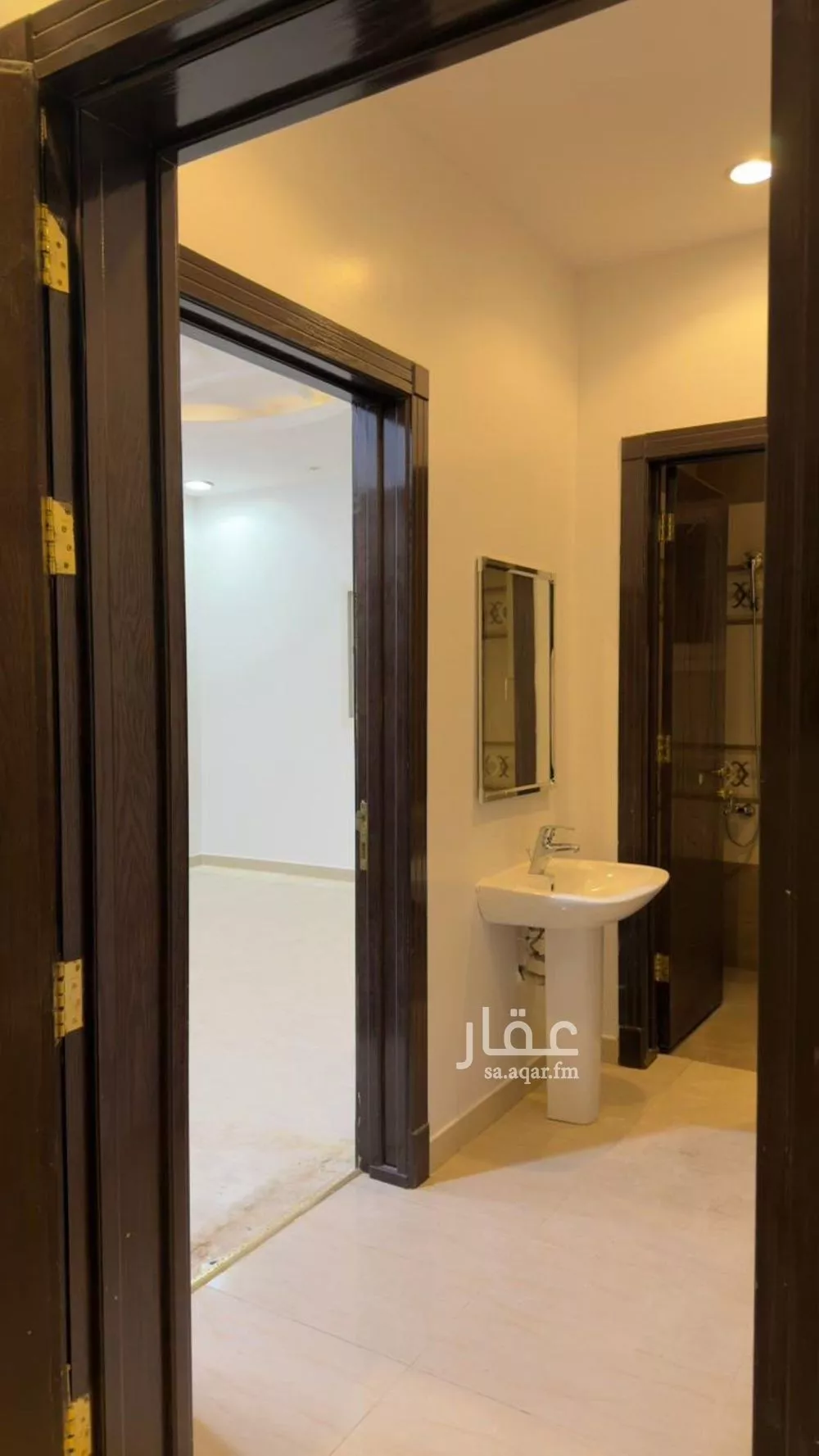 دور 3 غرف في الملقا 4