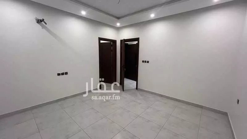 شقة 4 غرف في الريان 16