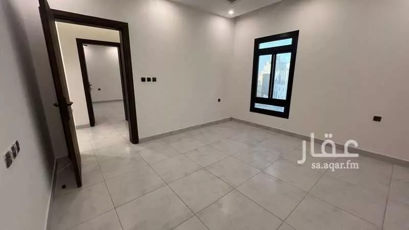 شقة 4 غرف في الريان 20