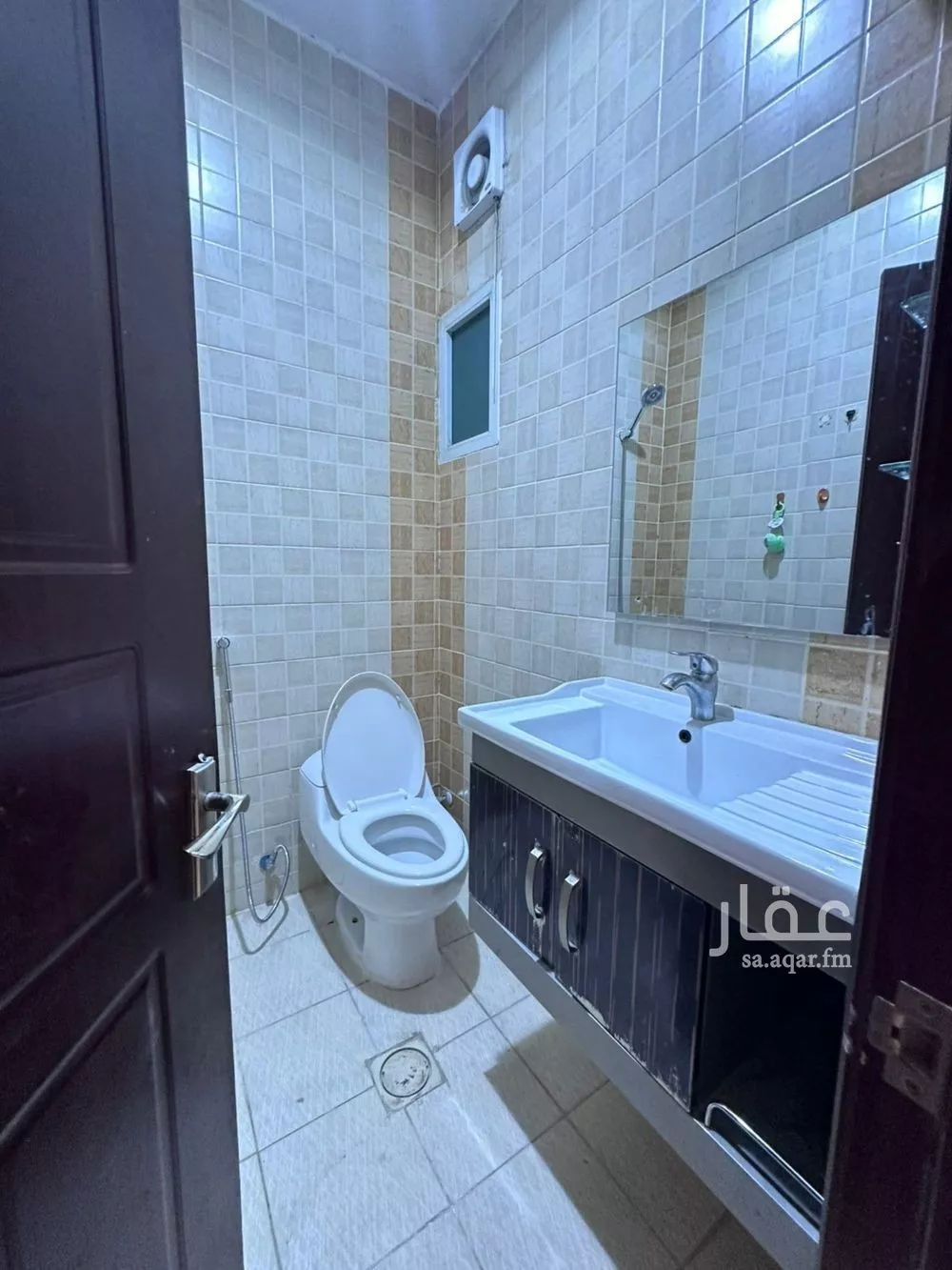 3 bedroom apartment in Al Yasmin 9