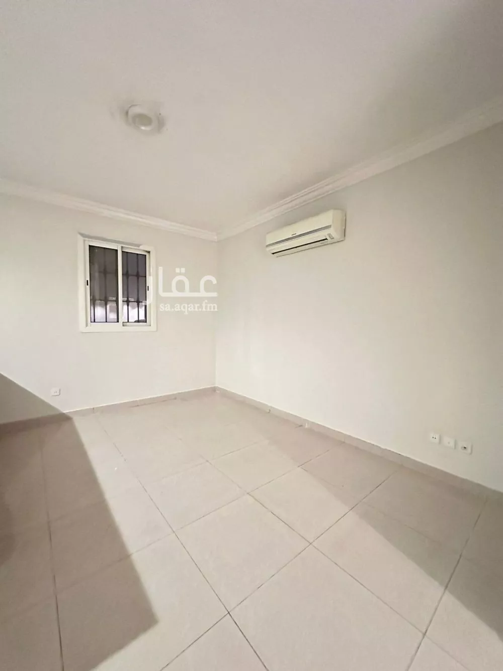 3 bedroom apartment in Al Yasmin 5