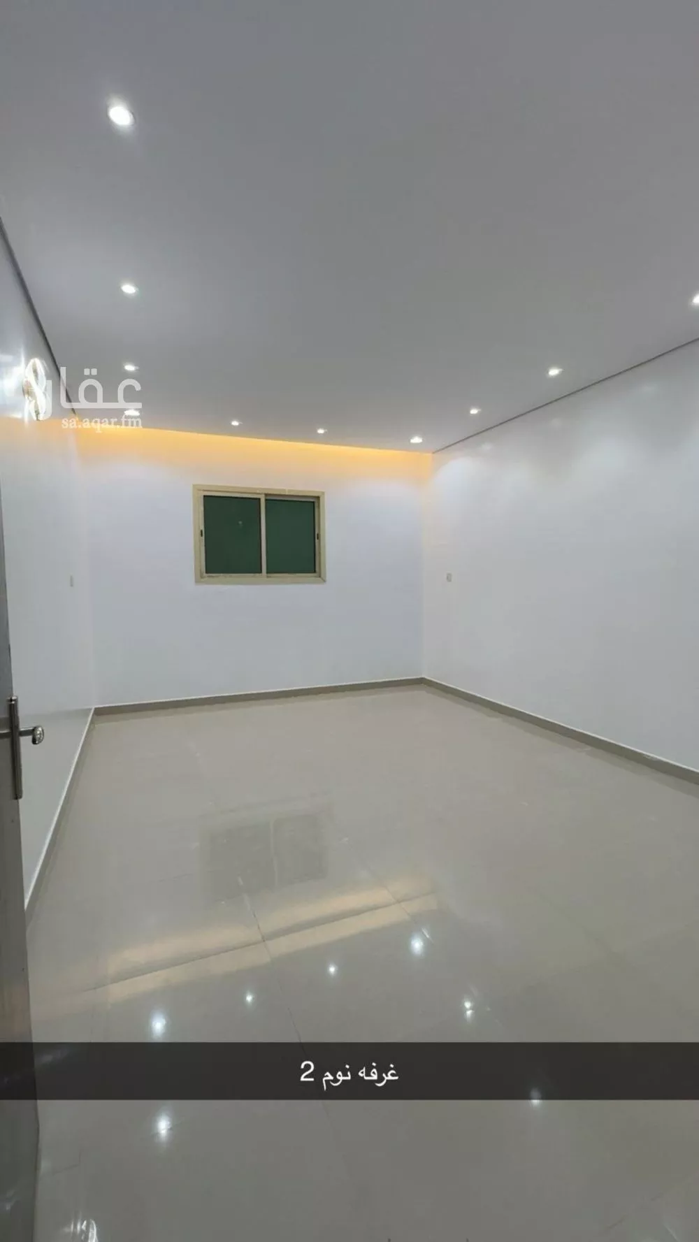 3 bedroom floor in Dhahrat Laban 4
