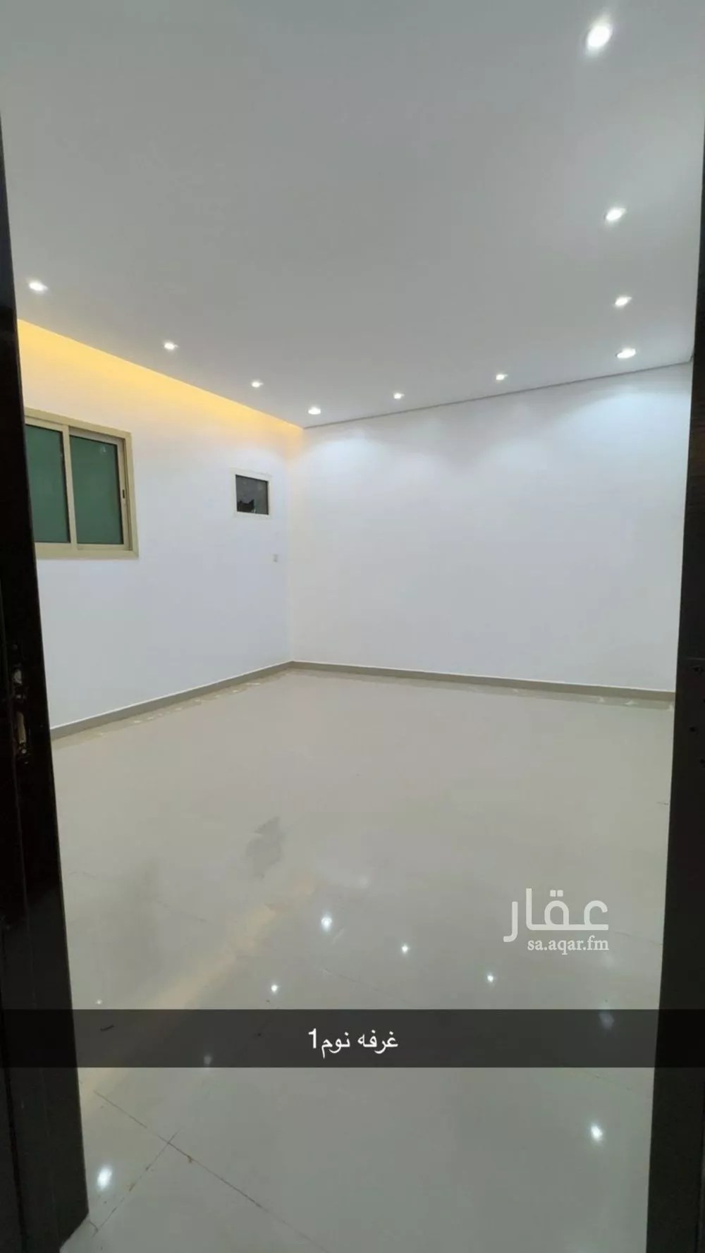 3 bedroom floor in Dhahrat Laban 9