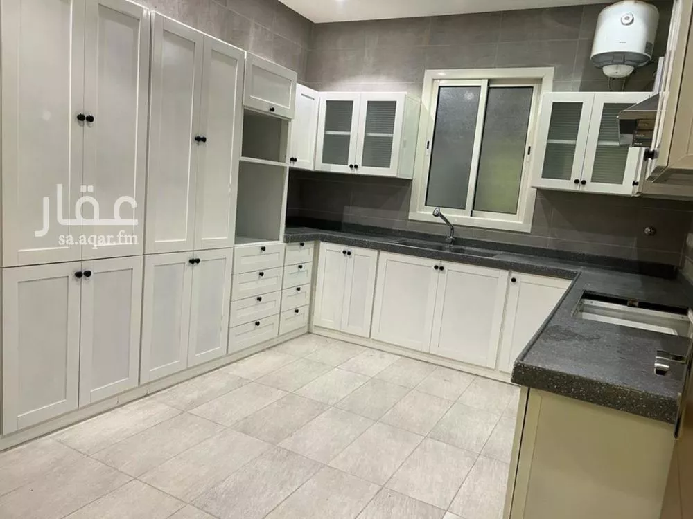 3 bedroom floor in Al Narjis 4