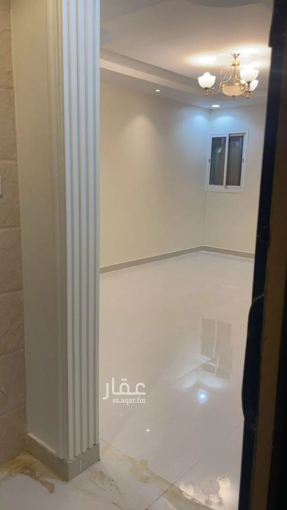 3 bedroom floor in Dhahrat Laban 5