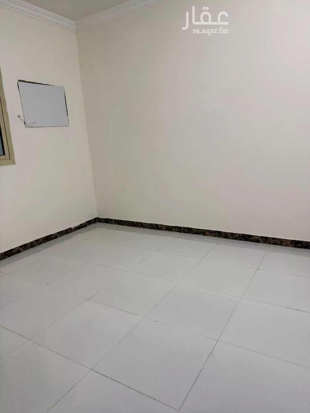 الطابق في الرمال