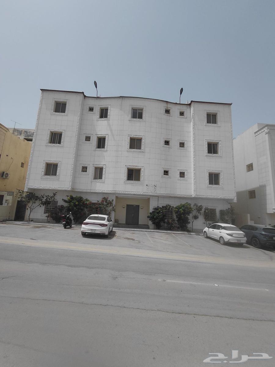 4 bedroom apartment in Al Aqiq