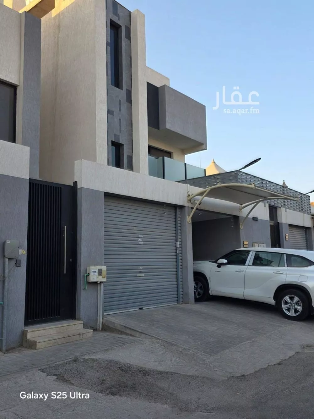 3 bedroom floor in Al Rawdah 2