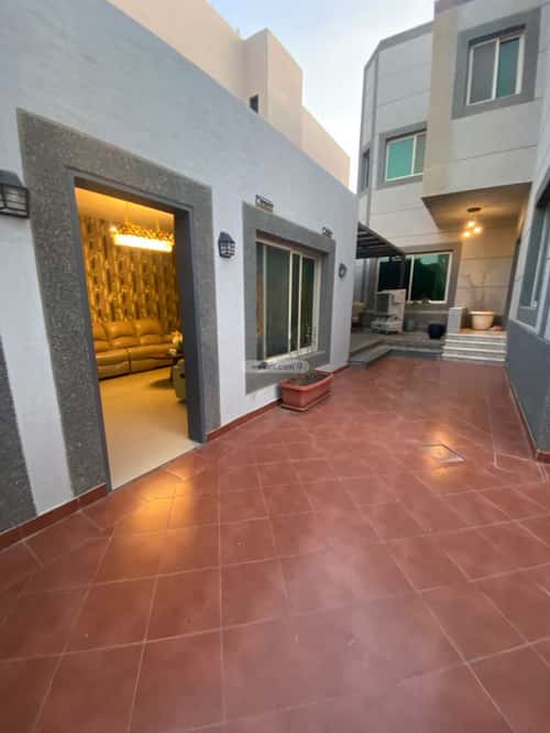 8 bedroom villa in Al Aqiq 1