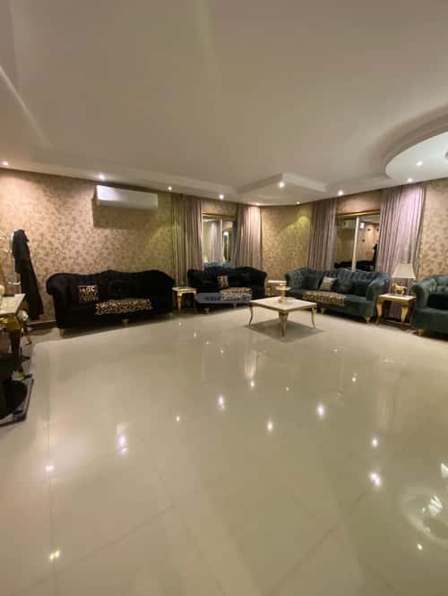 8 bedroom villa in Al Aqiq 4