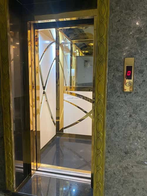 8 bedroom villa in Al Aqiq 2