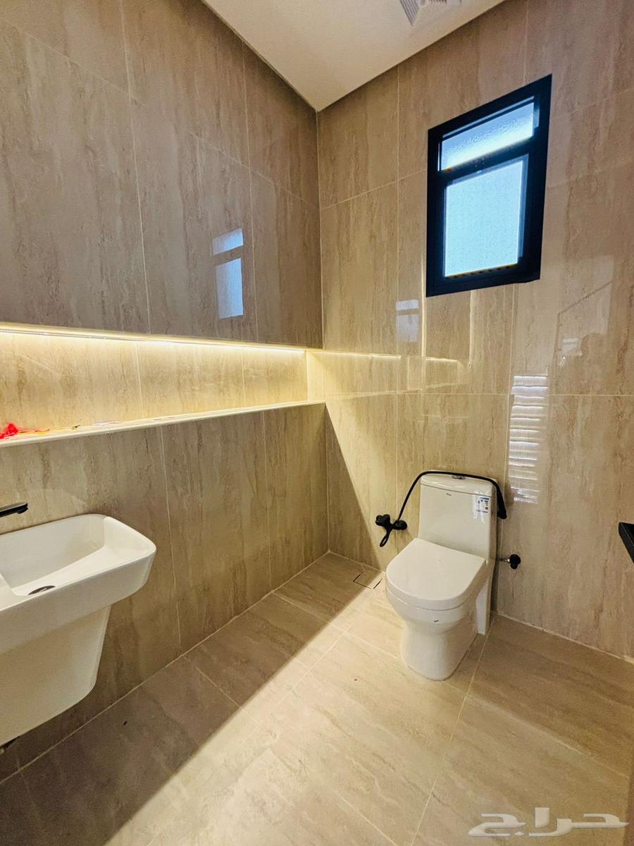 7 bedroom villa in Dahiat King Fahd 11