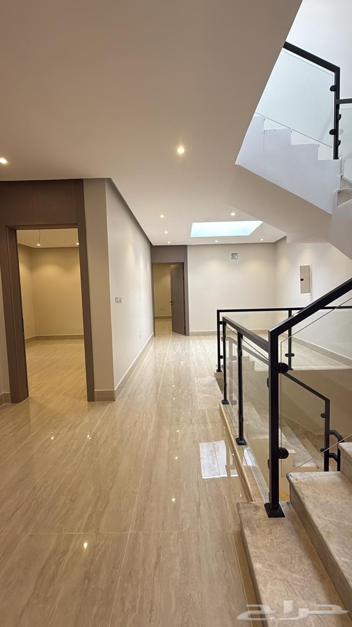7 bedroom villa in Dahiat King Fahd 19