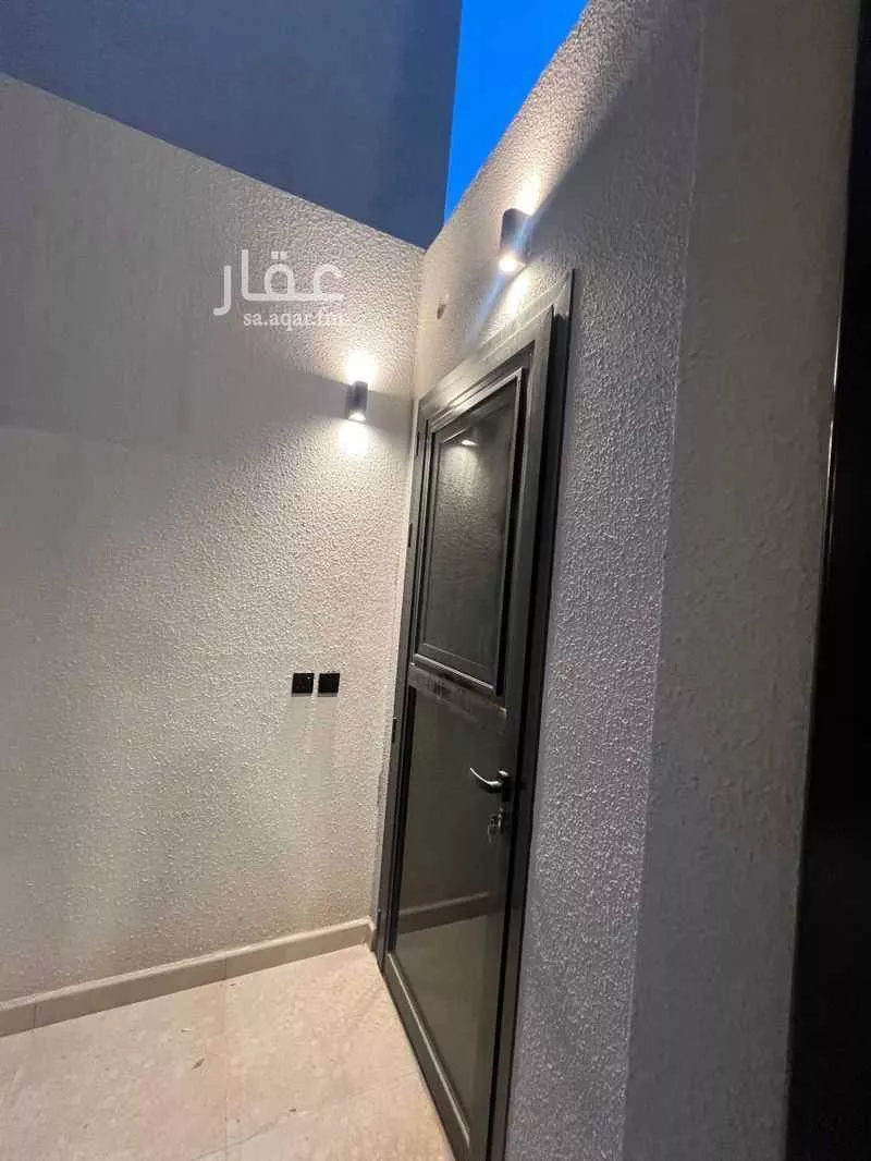 5 bedroom villa in Al Aridh 2