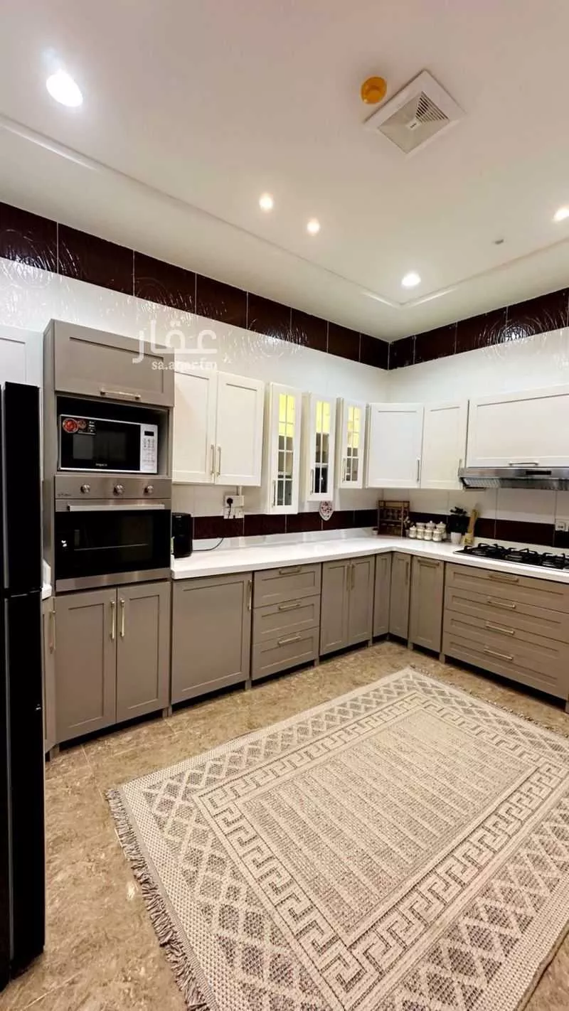3 bedroom apartment in Al Rimal 7