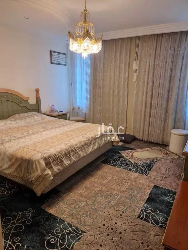 3 bedroom apartment in Al Jumah 3