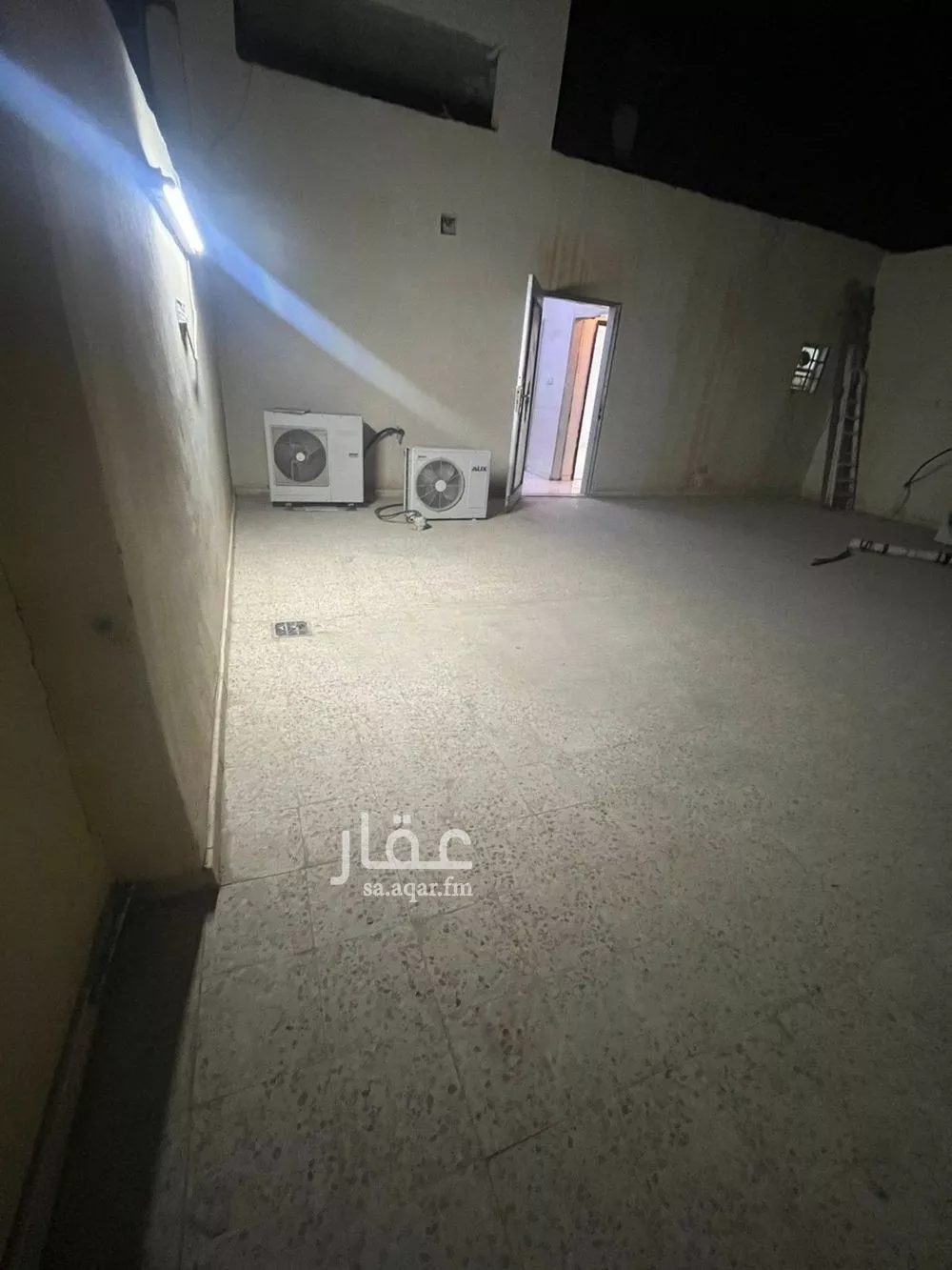 3 bedroom floor in Al Janadriyah 10