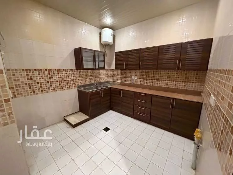 3 bedroom apartment in Al Aqiq 15