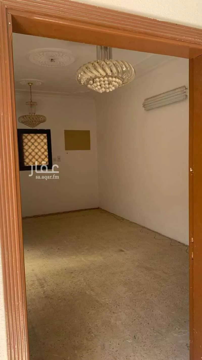 10 bedroom villa in Al Uraija Al Gharbiyah 3