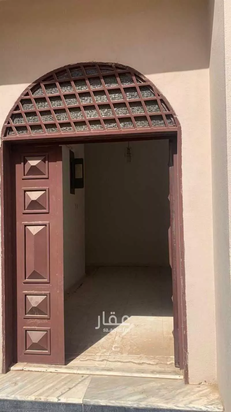 10 bedroom villa in Al Uraija Al Gharbiyah 7