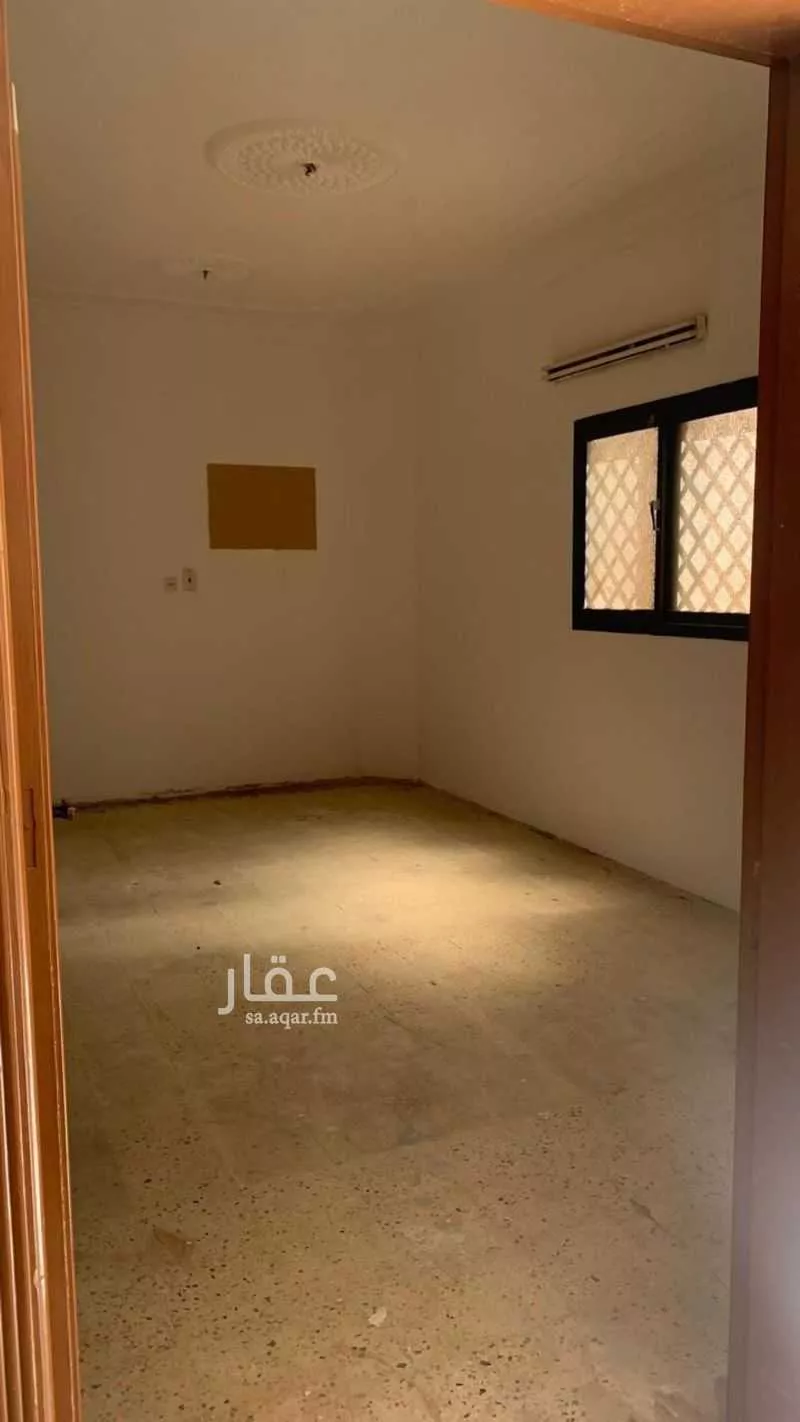 10 bedroom villa in Al Uraija Al Gharbiyah 10